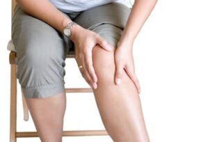 Knee pain Photo 2